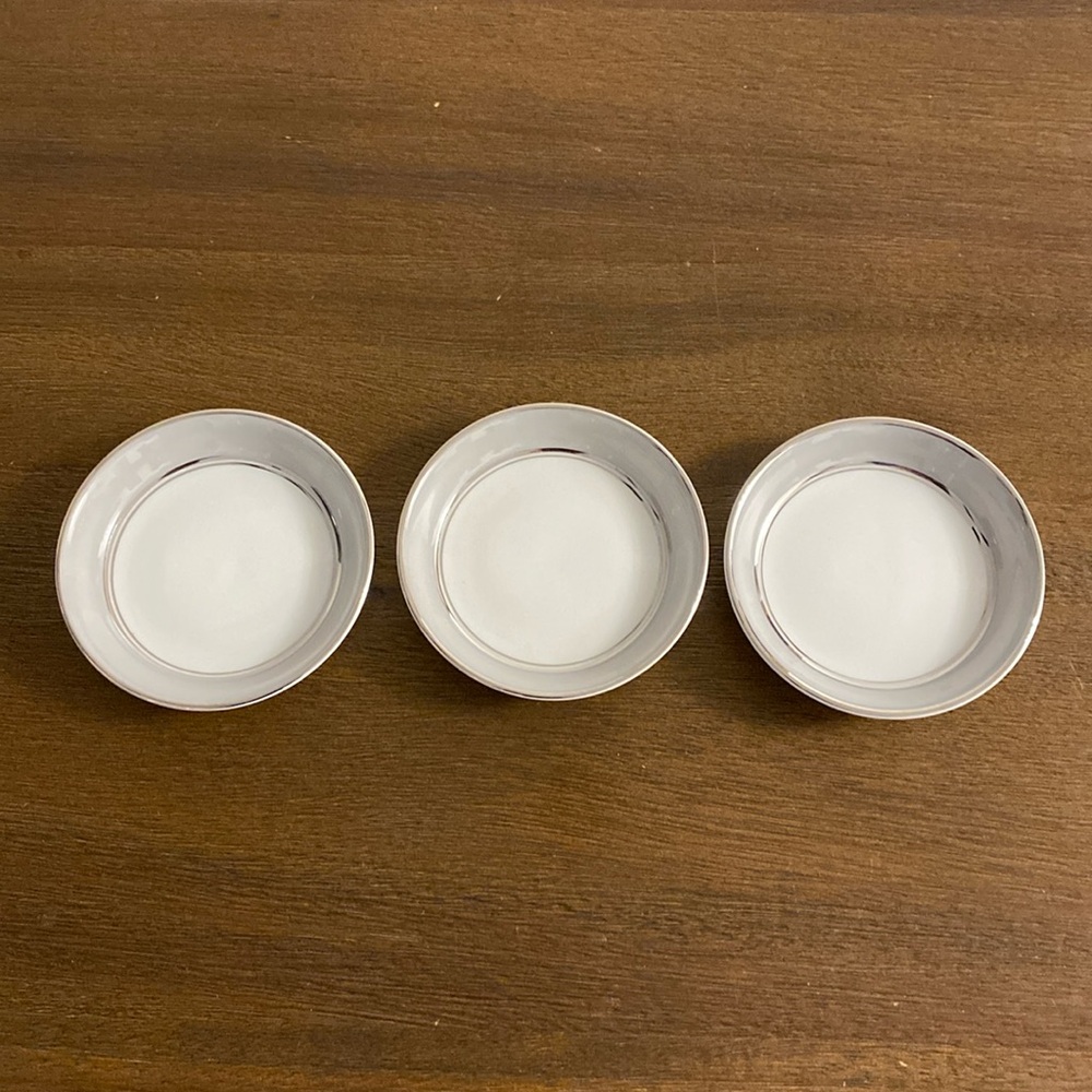 (3) Gray & Silver Trimmed White Majestic Butter Pat Sauce Condiment Plates